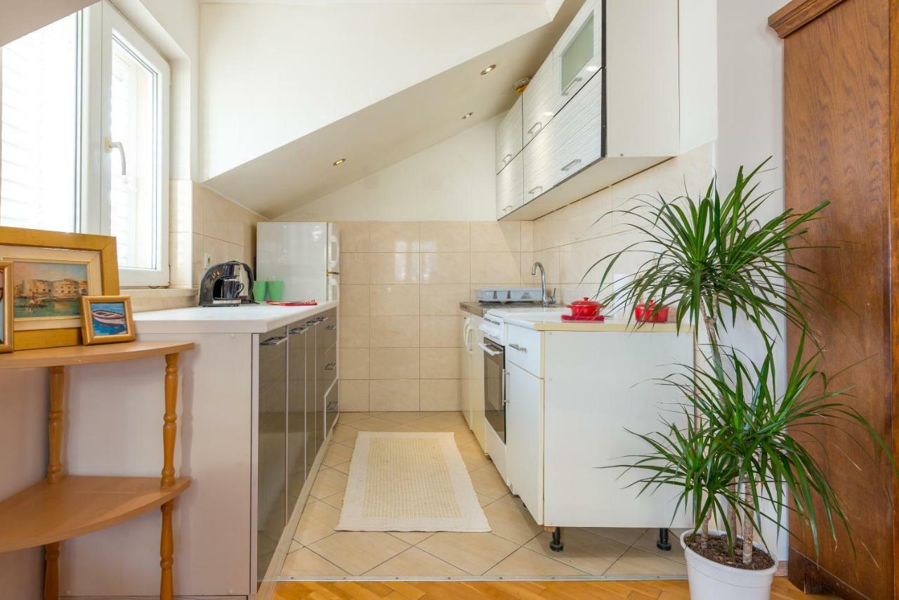 Majestic Lookout - Apartment Rixi ดูบรอฟนิก ภายนอก รูปภาพ